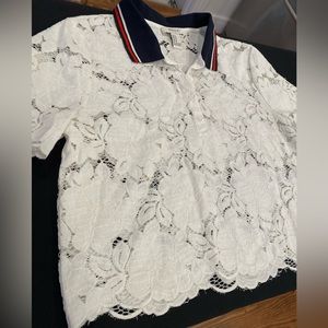 Super Cute White Lace Top with Nautical Colored Collar ⚓️